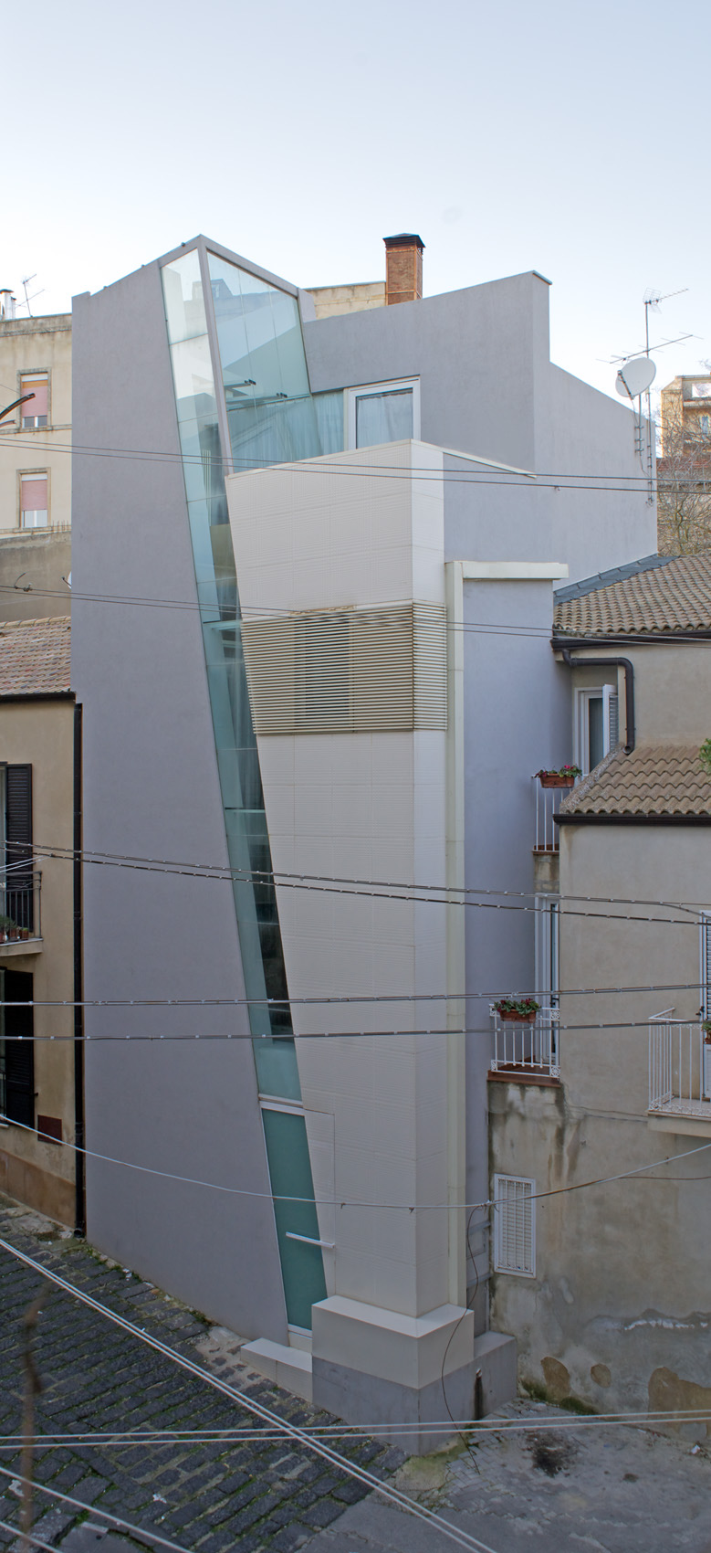 Architteto Iraci, Casa ad Enna